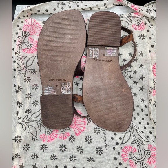 FREE PEOPLE Mika Footbed Sandals with Leopard Print Straps. Size 6 - Picture 6 of 6